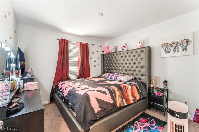 4636 Dover Straight Street, Las Vegas, NV 89115