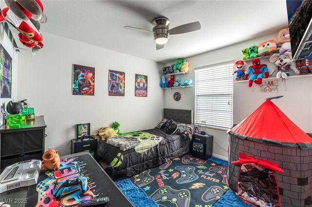 4636 Dover Straight Street, Las Vegas, NV 89115