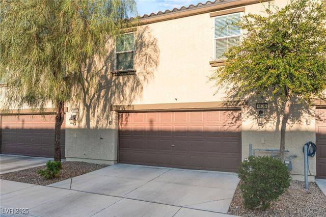 4636 Dover Straight Street, Las Vegas, NV 89115