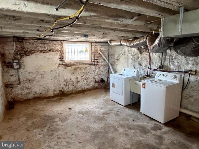 2667 N NAPA ST, Philadelphia, PA 19132