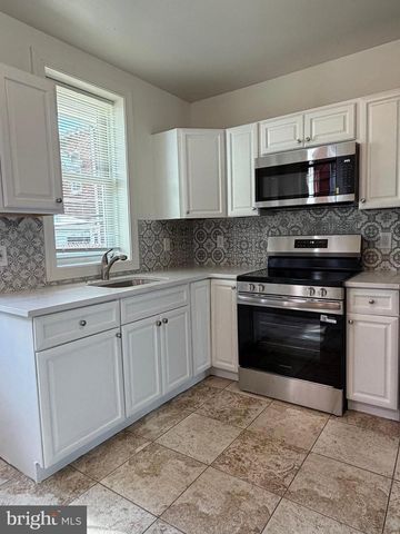 2667 N NAPA ST, Philadelphia, PA 19132