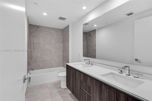 488 NE 18th St 2311, Miami, FL 33132