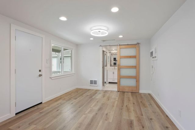 1834 Maria Ct, Modesto, CA 95354