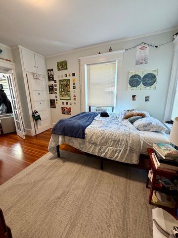 5 Winchester 202, Brookline, MA 02446