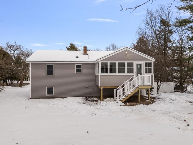 60 North High Street, Derry, NH 03038