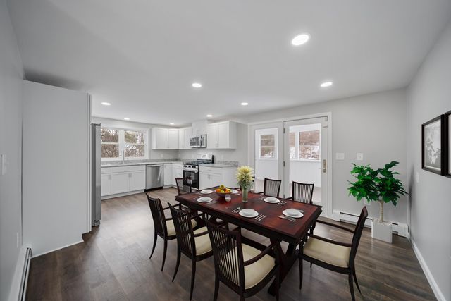 60 North High Street, Derry, NH 03038