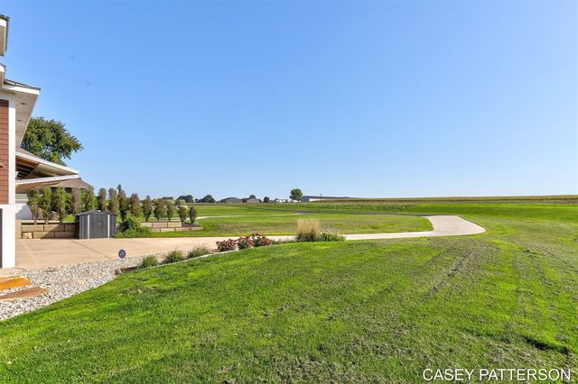 2520 Air Park Drive, Zeeland, MI 49464