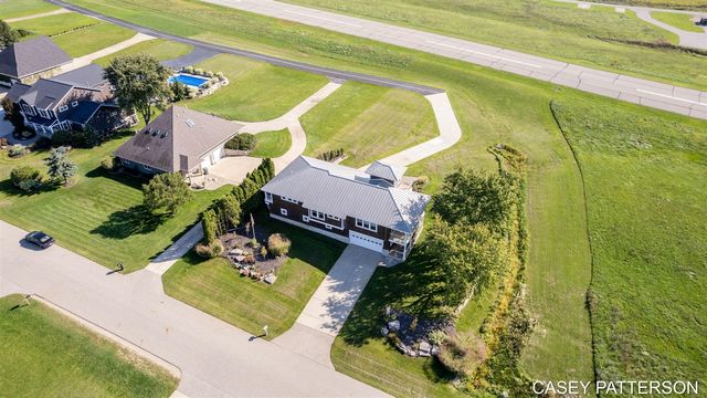 2520 Air Park Drive, Zeeland, MI 49464