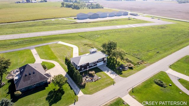 2520 Air Park Drive, Zeeland, MI 49464