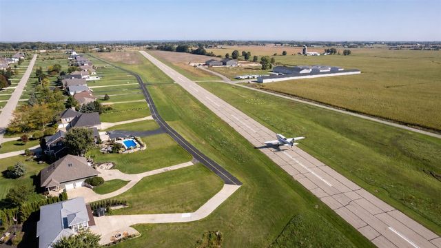 2520 Air Park Drive, Zeeland, MI 49464