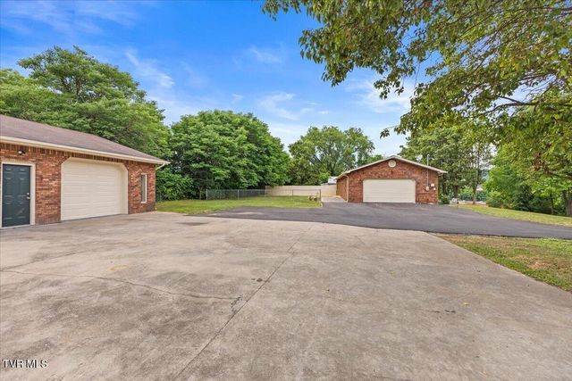 613 Holly Lane, Elizabethton, TN 37643