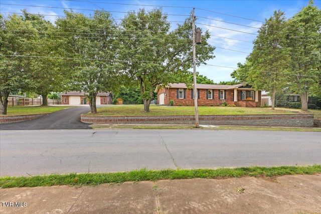 613 Holly Lane, Elizabethton, TN 37643