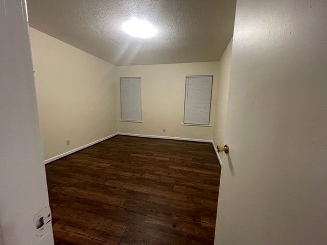 5016 Sabelle Lane, Haltom City, TX 76117