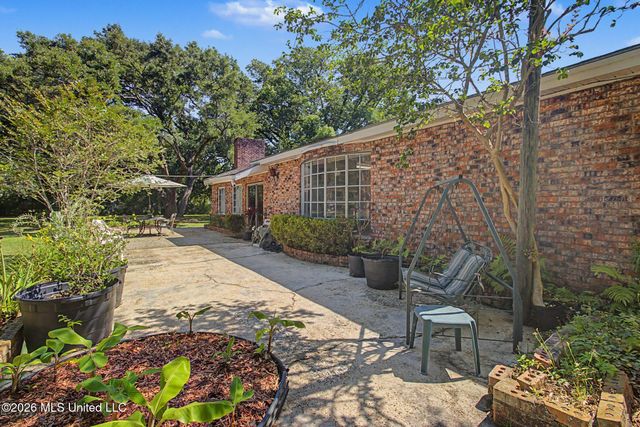 16066 Landon Road, Gulfport, MS 39503