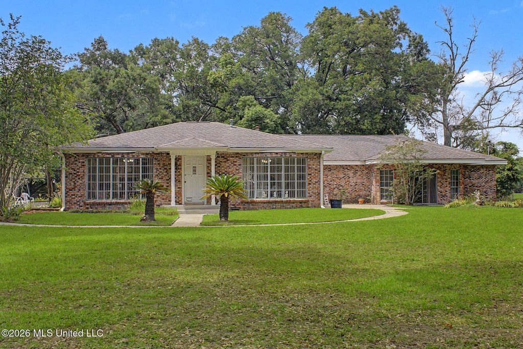 16066 Landon Road, Gulfport, MS 39503