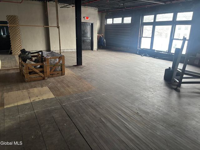 91 N Main Street, Gloversville, NY 12078