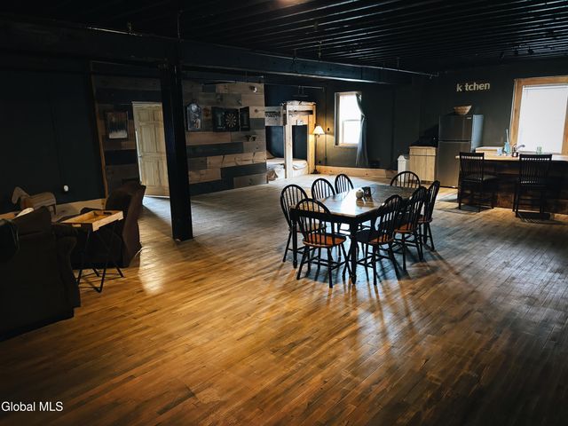 91 N Main Street, Gloversville, NY 12078