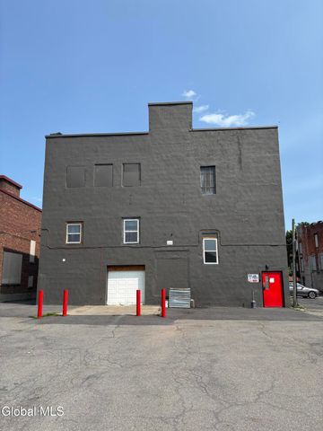 91 N Main Street, Gloversville, NY 12078