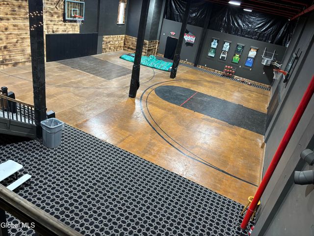 91 N Main Street, Gloversville, NY 12078