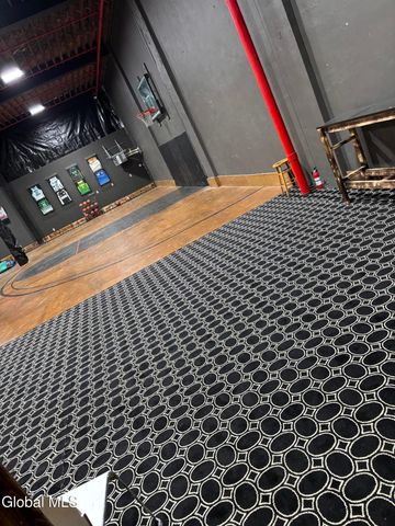 91 N Main Street, Gloversville, NY 12078