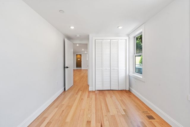 290 Washington A, Marblehead, MA 01945