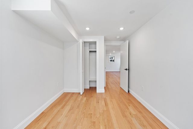 290 Washington A, Marblehead, MA 01945