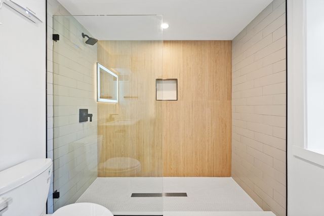 290 Washington A, Marblehead, MA 01945