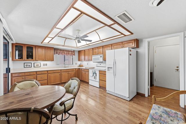 2076 LEISURE WORLD --, Mesa, AZ 85206