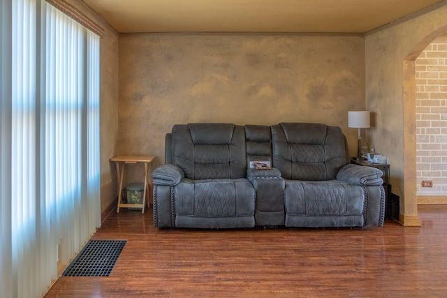 3828 S 56th Court, Cicero, IL 60804