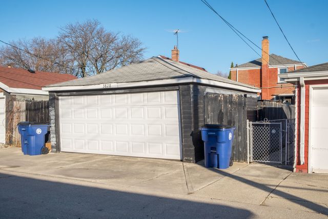 3828 S 56th Court, Cicero, IL 60804