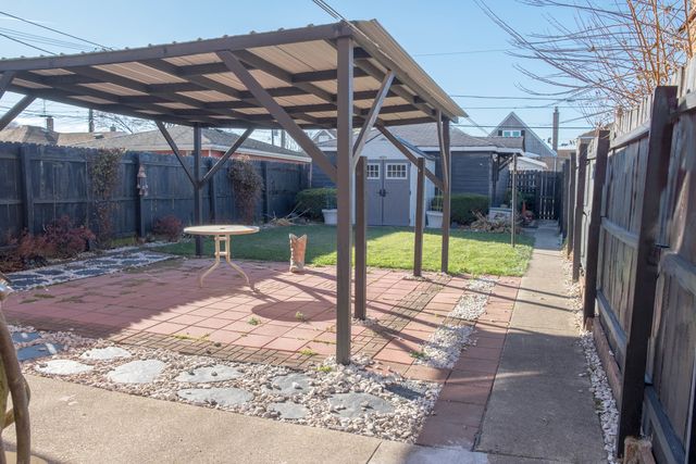 3828 S 56th Court, Cicero, IL 60804