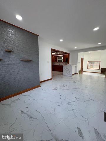 523 QUEENSTOWN RD, Severn, MD 21144