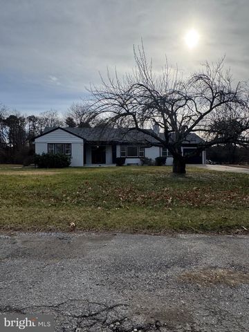 523 QUEENSTOWN RD, Severn, MD 21144