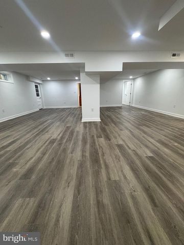 523 QUEENSTOWN RD, Severn, MD 21144