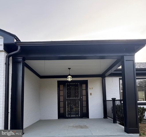 523 QUEENSTOWN RD, Severn, MD 21144