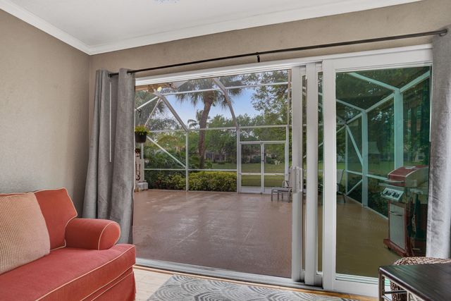 7156 Grassy Bay Drive, West Palm Beach, FL 33411