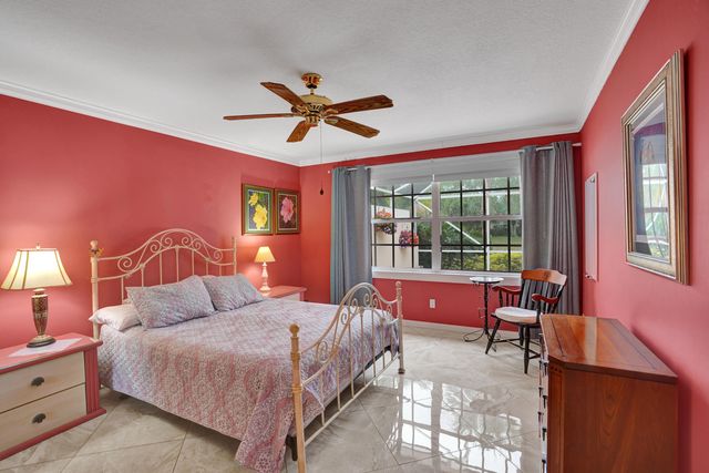 7156 Grassy Bay Drive, West Palm Beach, FL 33411