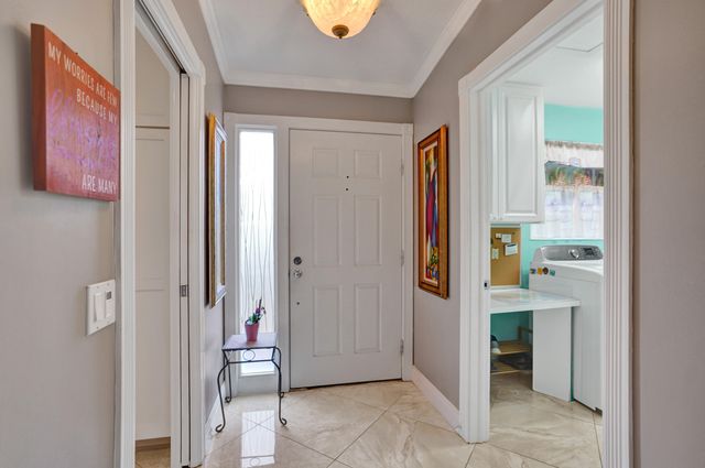 7156 Grassy Bay Drive, West Palm Beach, FL 33411