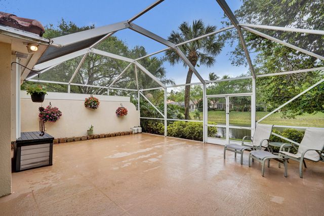 7156 Grassy Bay Drive, West Palm Beach, FL 33411