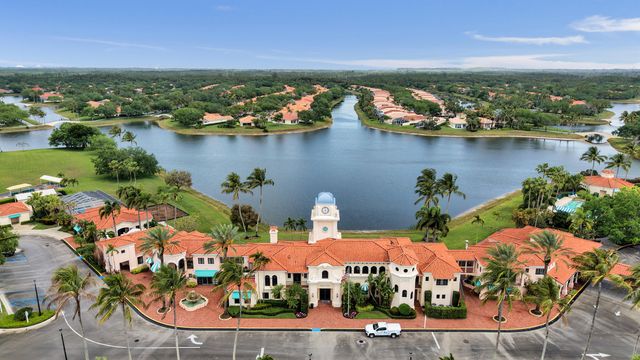 7156 Grassy Bay Drive, West Palm Beach, FL 33411