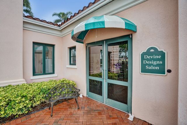 7156 Grassy Bay Drive, West Palm Beach, FL 33411