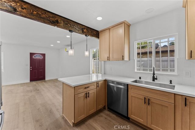 5672 28th Street, Jurupa Valley, CA 92509
