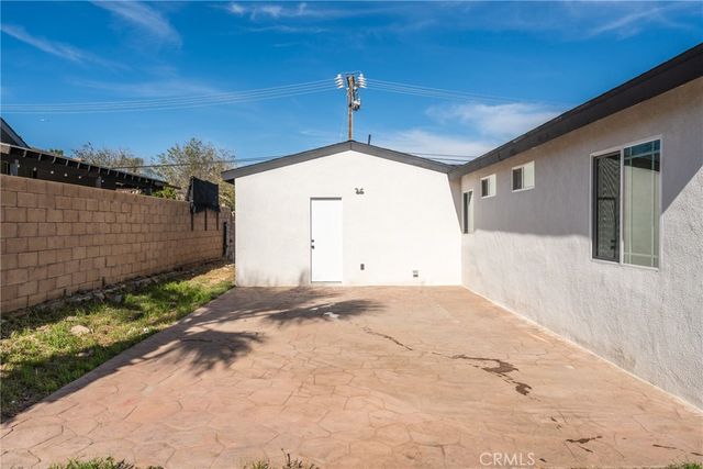 5672 28th Street, Jurupa Valley, CA 92509