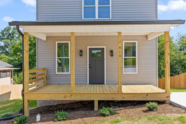 913 2nd Street, NE, Cleveland, TN 37311