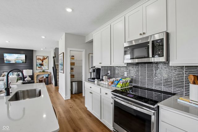 458 Chester Lane, Pittsboro, IN 46167