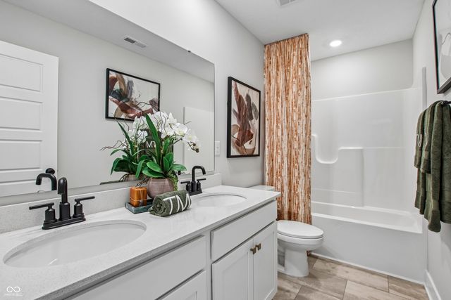 458 Chester Lane, Pittsboro, IN 46167