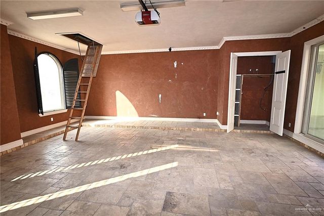 1105 Travis Street, Mission, TX 78572