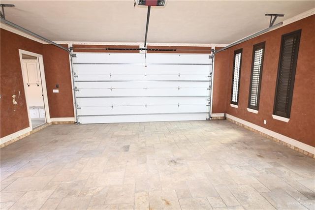 1105 Travis Street, Mission, TX 78572