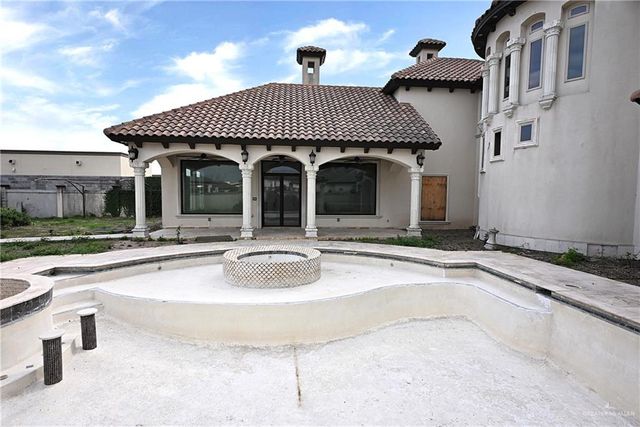 1105 Travis Street, Mission, TX 78572