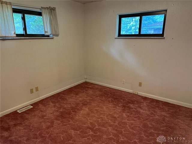 2147 Oxmoor Drive, Beavercreek, OH 45431